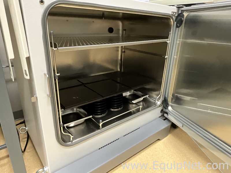 Agitador Eppendorf New Brunswick S41i