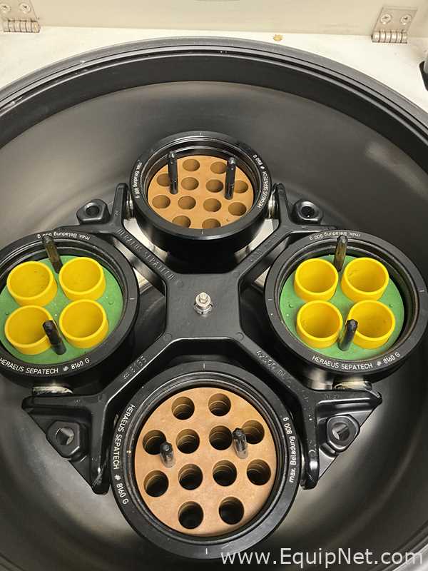 Centrífuga para Laboratórios Heraeus Megafuge 2.0R
