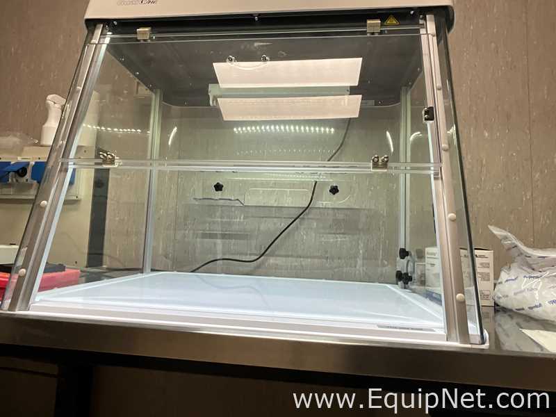 Star Lab 9206 GuardOne PCR Workstation