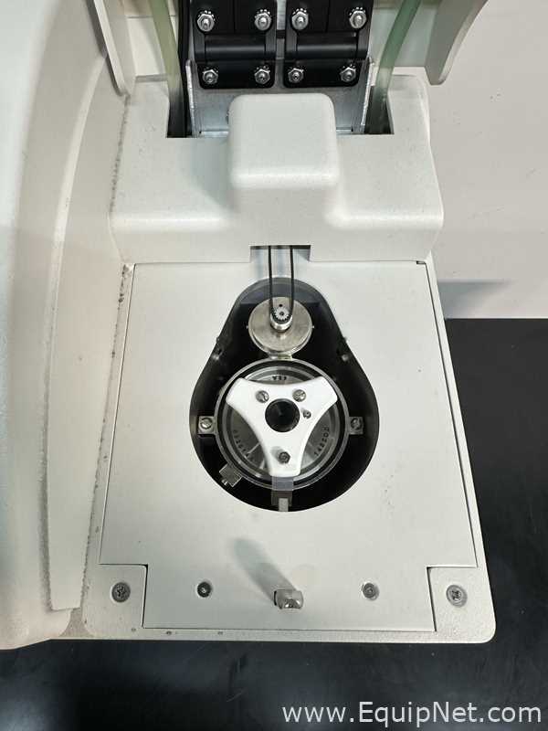Calorímetro Parr Instruments Co 6400 Calorimeter