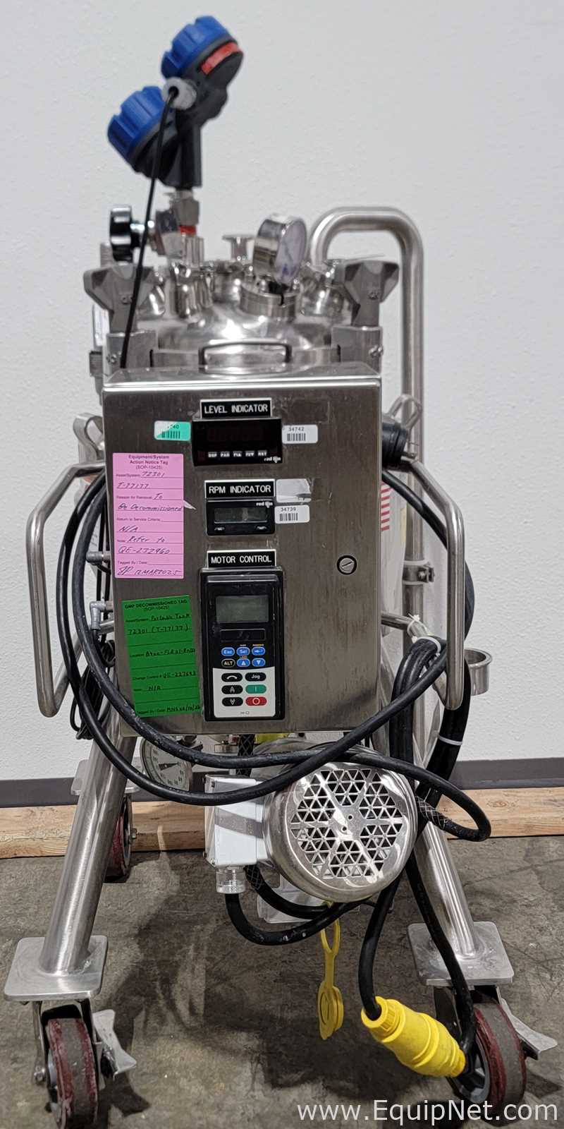 DCI 35 Liter Stainless Steel Reactor Tank with Panel Control