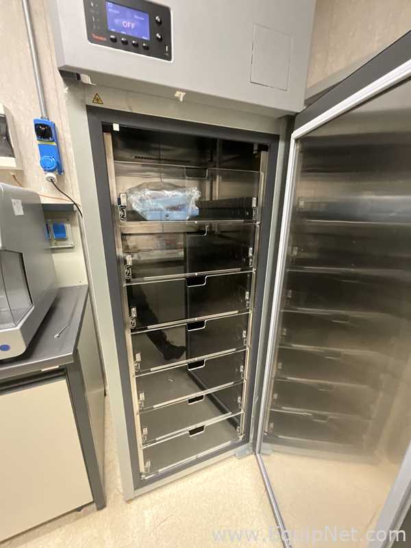 Frimed SRL AF70B-P 700 Litre -20 C Upright Laboratory Freezer
