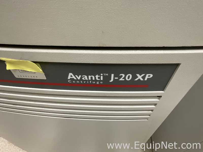 Beckman Coulter Avanti J-20 XP Refrigerated Laboratory Centrifuge