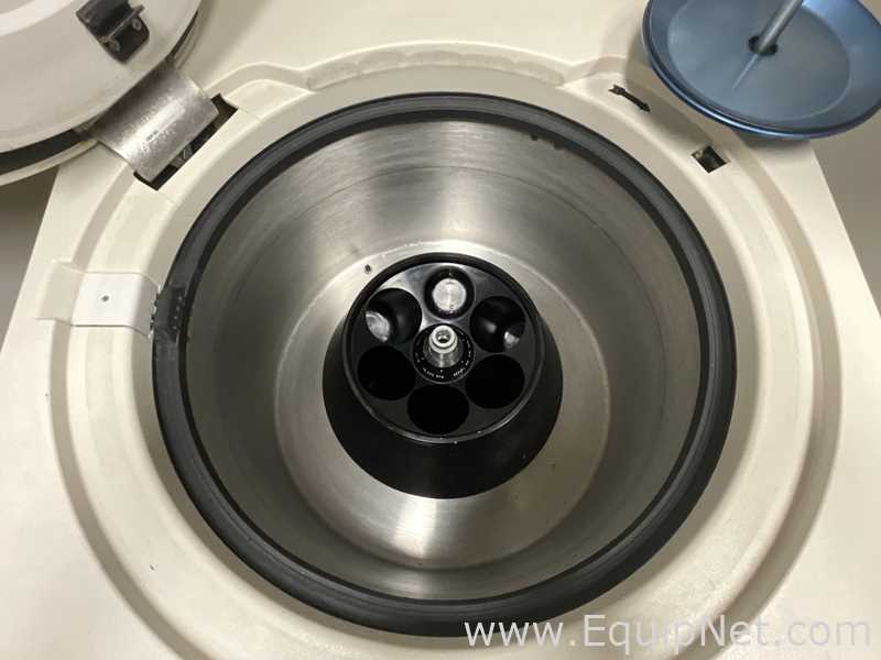 Beckman Coulter Avanti J-20 XP Refrigerated Laboratory Centrifuge
