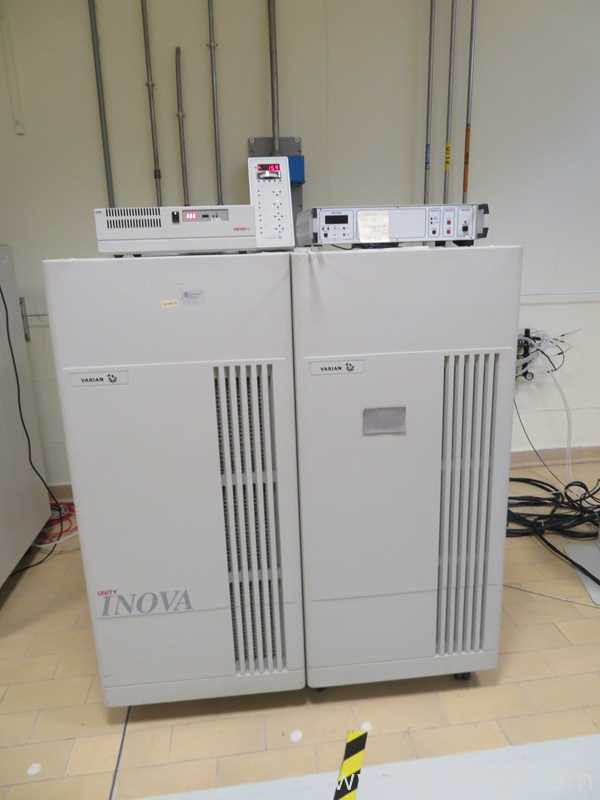 Varian 400 MHz NMR