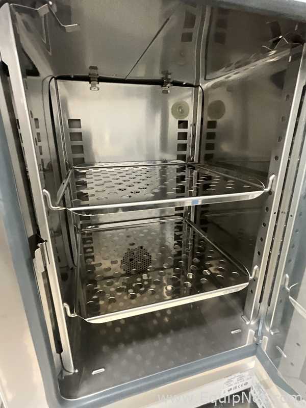 Thermo Scientific Heratherm IMH60-S 60 Litre Laboratory Incubator