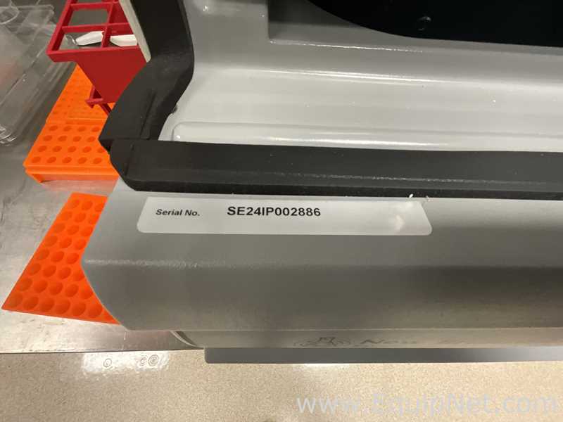 Eppendorf New Brunswick Excella E24R Laboratory Incubator Shaker