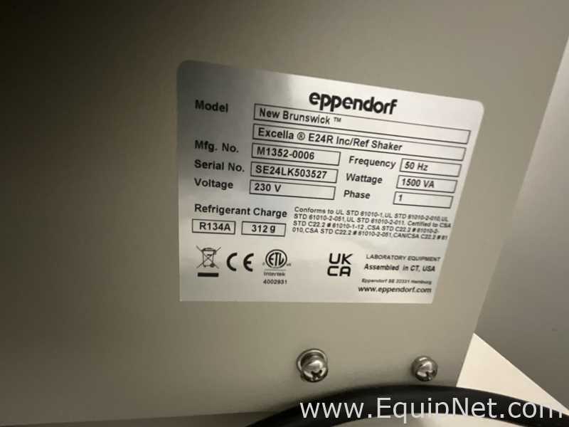 Eppendorf New Brunswick Excella E24R Laboratory Incubator Shaker