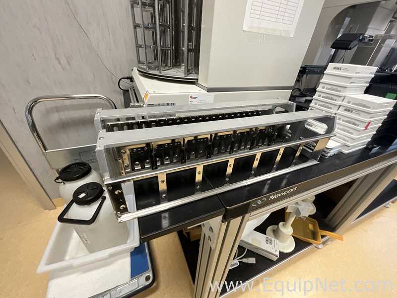 Beckman Coulter Biomek Nx Mc Liquid Handler with Thermo Scientific Cytomat Microplate Hotel