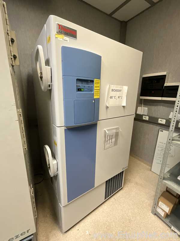 Congelador Thermo Fisher Scientific Forma 995.  651 Litros