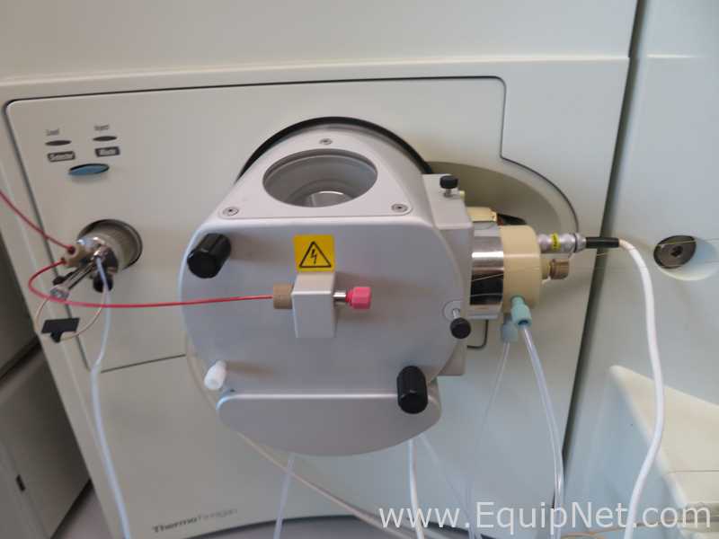 Espectrómetro de Masa Thermo Finnigan LCQ Deca XP