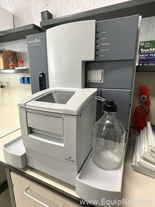 Biacore T100 Analyzer