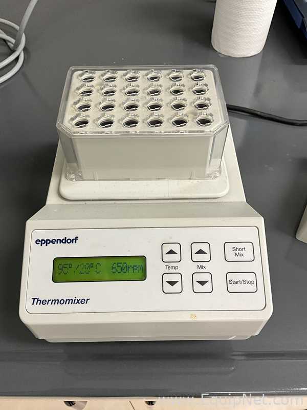 Lot of 2 off Eppendorf Thermomixer Heated Laboratory Mixers