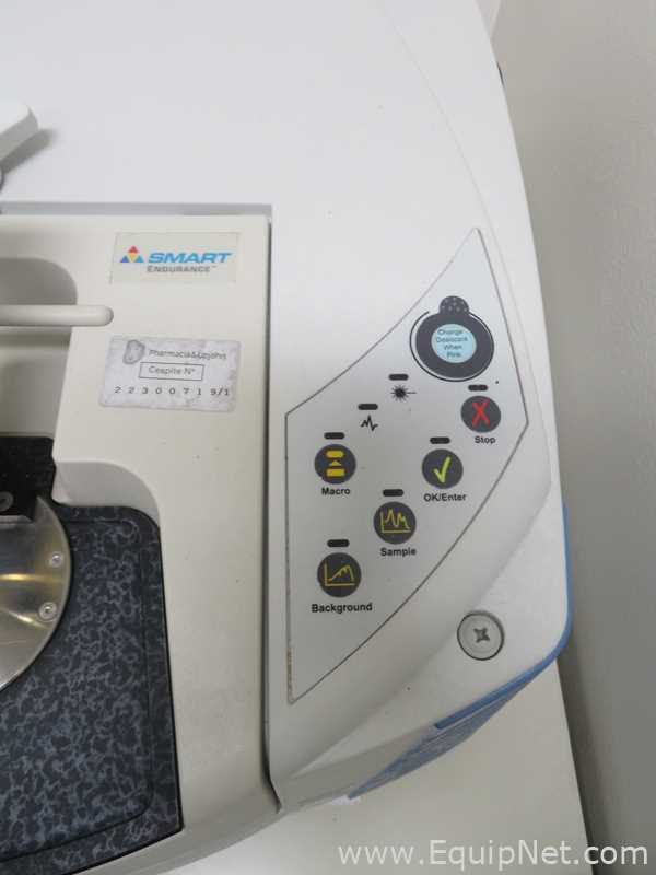 Thermo Scientific Nicolet iS10 Spectrometer