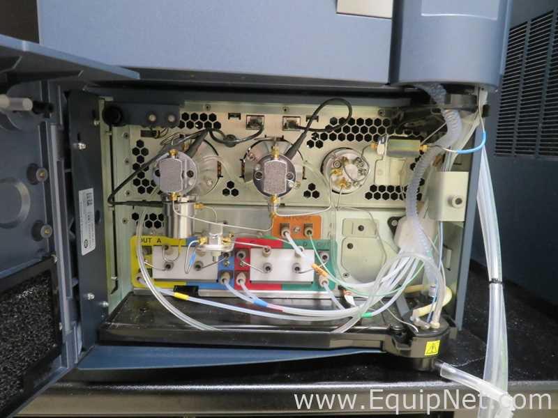 Waters Corporation Xevo G2-XS QTof Mass Spectrometer With Waters Acquity H Class Plus UPLC System