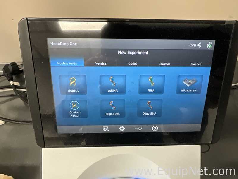 Thermo Fisher Scientific NanoDrop OneC Spectrophotometer