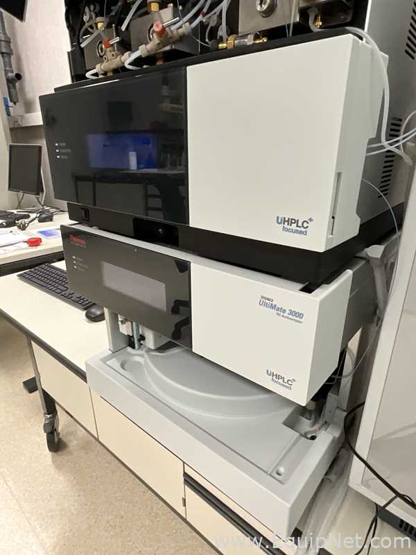 Thermo Scientific Dionex Ultimate 3000 HPLC with Orbitrap Exploris 240 Mass Spectrometer