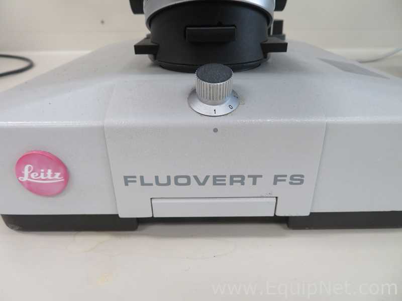 Microscópio Leitz Labovert FS