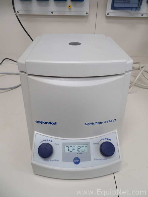 Centrífuga para Laboratórios Eppendorf 5415 D