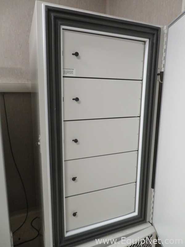 Thermo Scientific HFU320BV -80 Freezer
