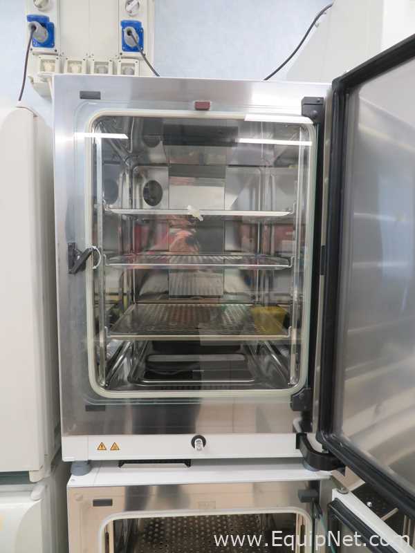 Lot of 2 Thermo Scientific HERAcell vios 160i CO2 Laboratory Incubators