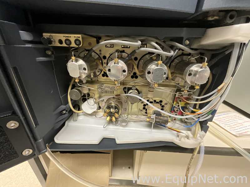 Waters Corporation Acquity UPLC with PDA Detector and Waters Micromass MM1 Mass Spectrometor