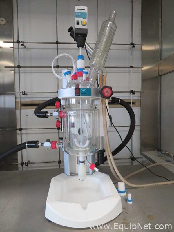 Syrris ORB 2201012 Jacketed 2000ml Glass Reactor With Huber Unistat 815 Chiller