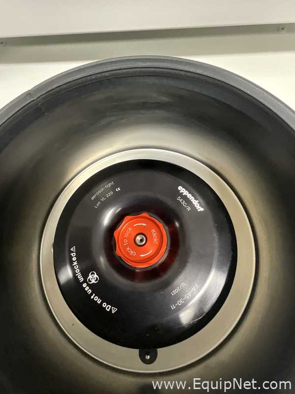 Eppendorf 5430 R Refrigerated Laboratory Centrifuge