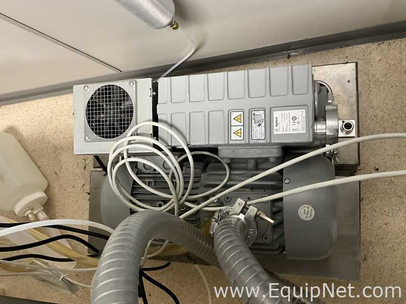 Agilent Technologies 6230 TOF LC/MS Mass Spectrometer with Agilent 1260 Infinity II HPLC System