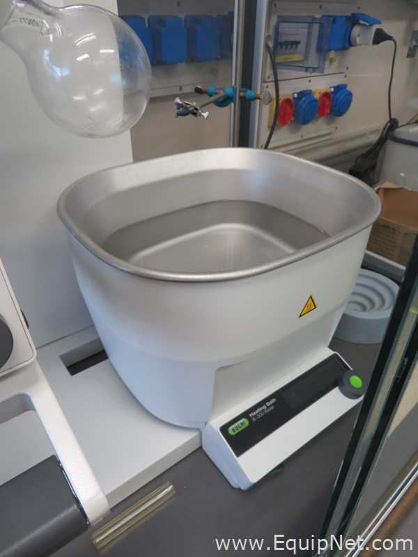 Buchi R-300 Rotary Evaporation System with B-300 Base Heating Bath