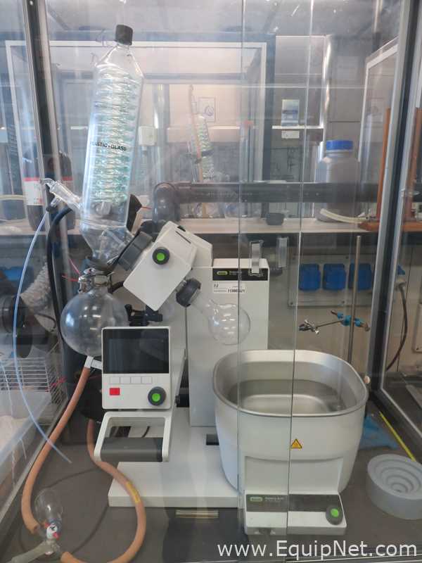 Buchi R-300 Rotary Evaporation System with B-300 Base Heating Bath