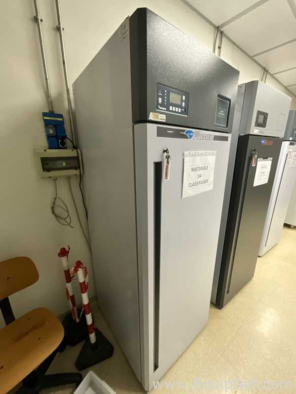 Frimed SRL AF70-P 700 Litre Upright Laboratory Refrigerator