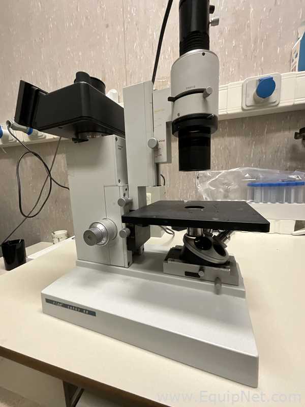 Microscópio Leitz Diavert