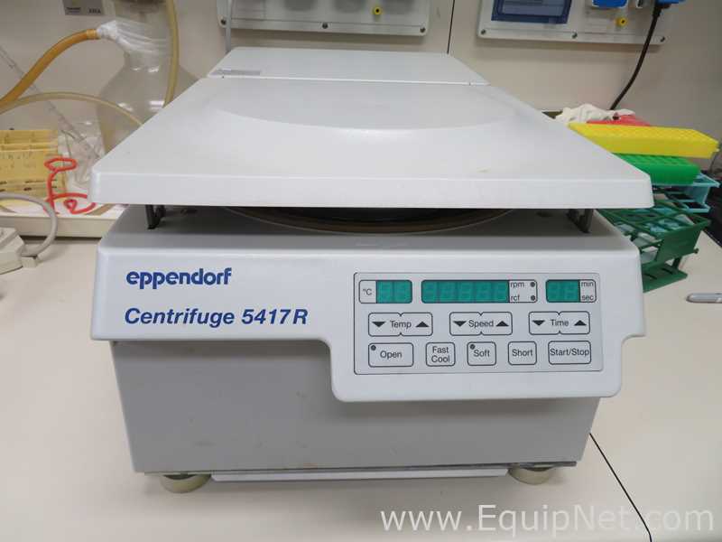 Centrífuga para Laboratórios Eppendorf 5417 R