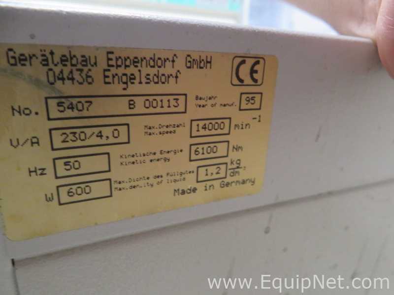 Centrífuga para Laboratórios Eppendorf 5417 R