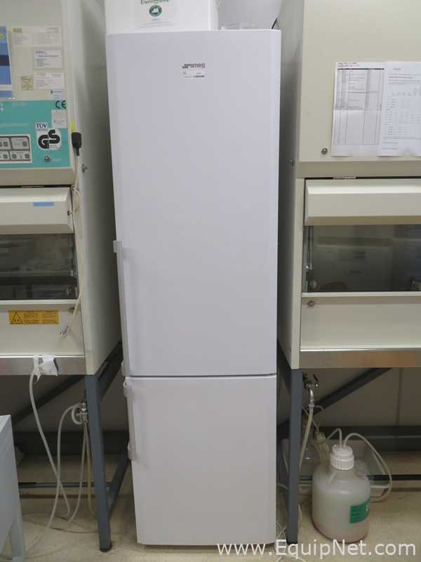 Smeg FC400BP 400 Litre Refrigerator Freezer