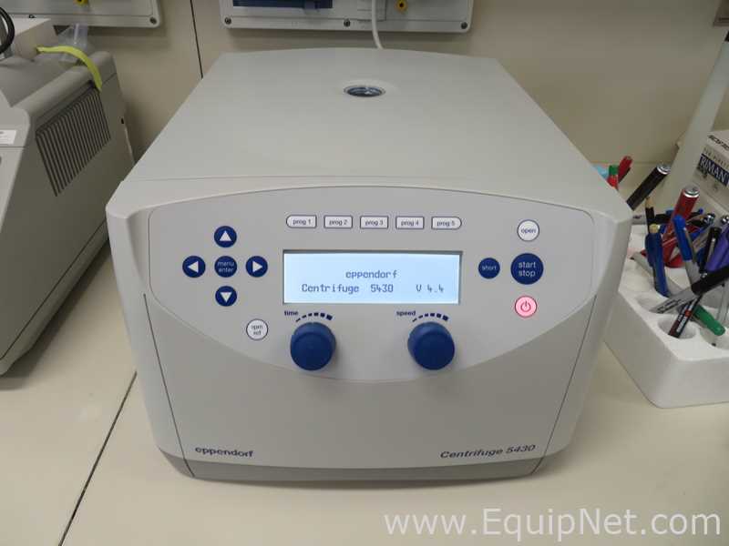 Centrífuga para Laboratórios Eppendorf 5430