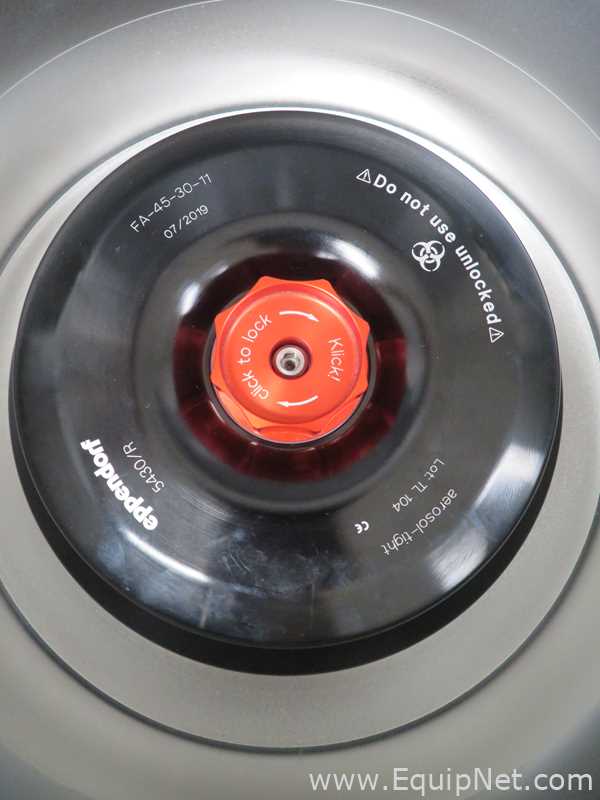 Centrífuga para Laboratórios Eppendorf 5430