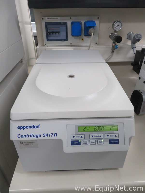 Centrífuga para Laboratórios Eppendorf 5417 R