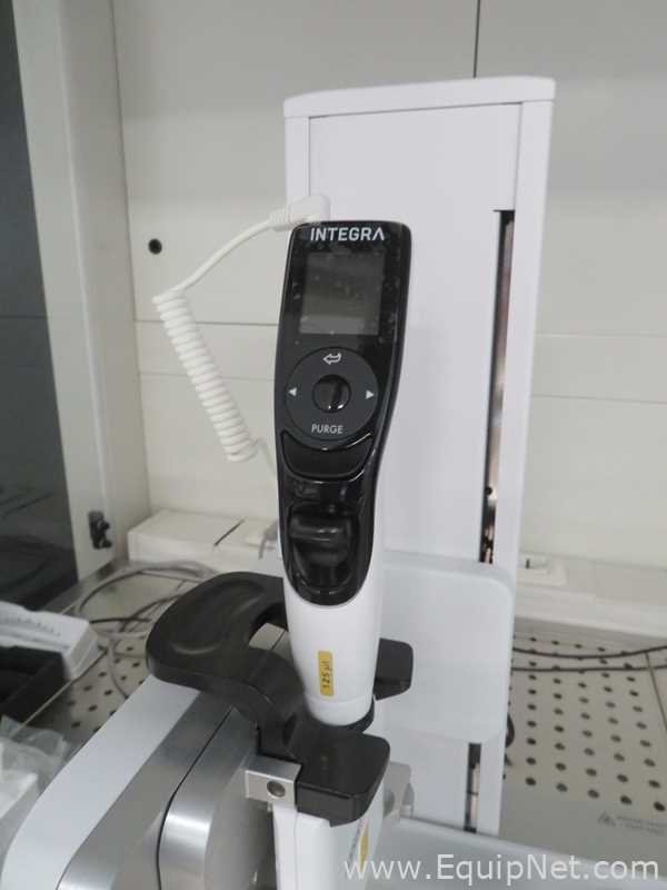 Integra Biosciences Assist Plus Pipetting Robot