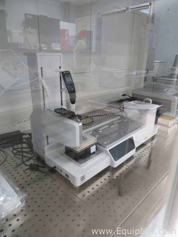 Integra Biosciences Assist Plus Pipetting Robot