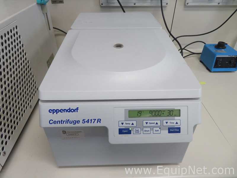 Centrífuga para Laboratórios Eppendorf 5417 R