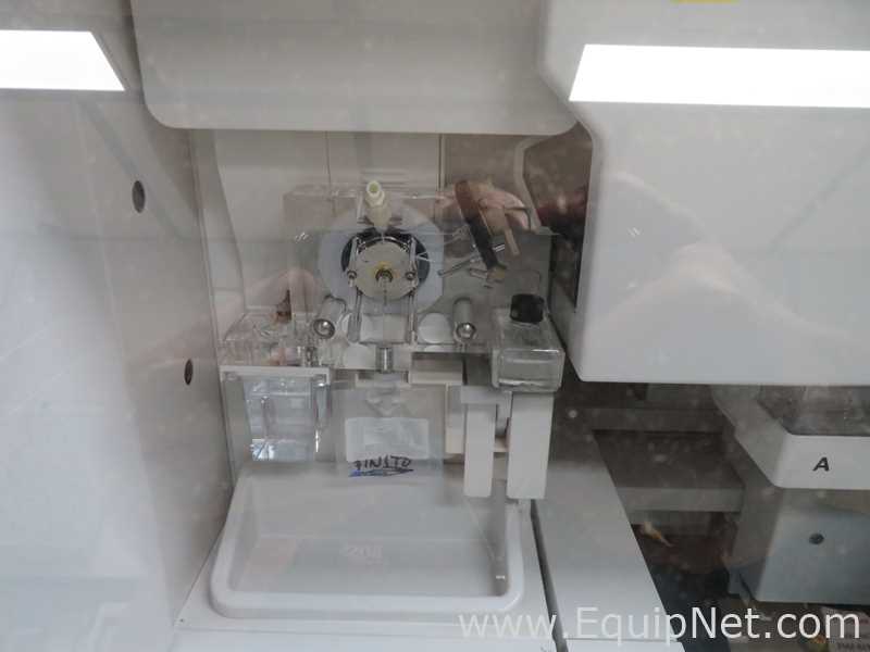 Applied Biosystems 3500 Genetic Analyzer System