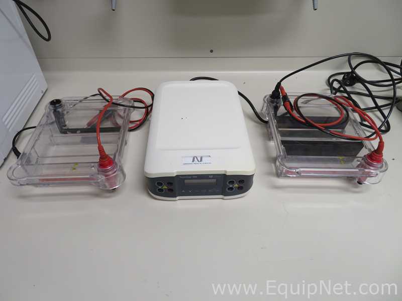 Lot of 2 Biorad Sub-Cell GT Wide Mini Electrophoresis With Biorad Power Ease Power Supply
