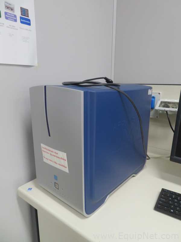 Escáner Affymetrix Gene Chip Scanner 3000