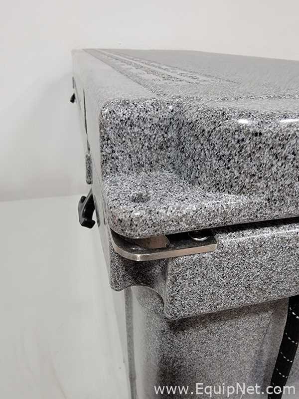 Almacenador de materiales congelados CaterGator CG100SPG