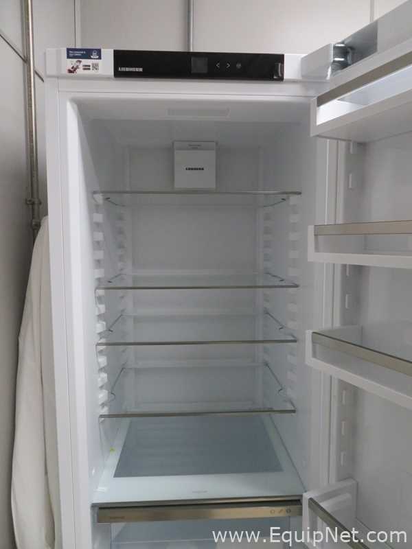 Liebherr CNd5703 Index20A/001 383 Litre Upright Laboratory Refrigerator Freezer