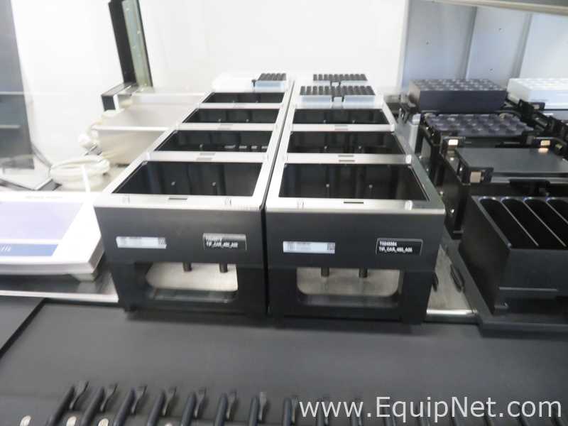 Hamilton Microlab Star Liquid Handler