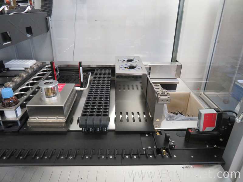 Hamilton Microlab Star Liquid Handler