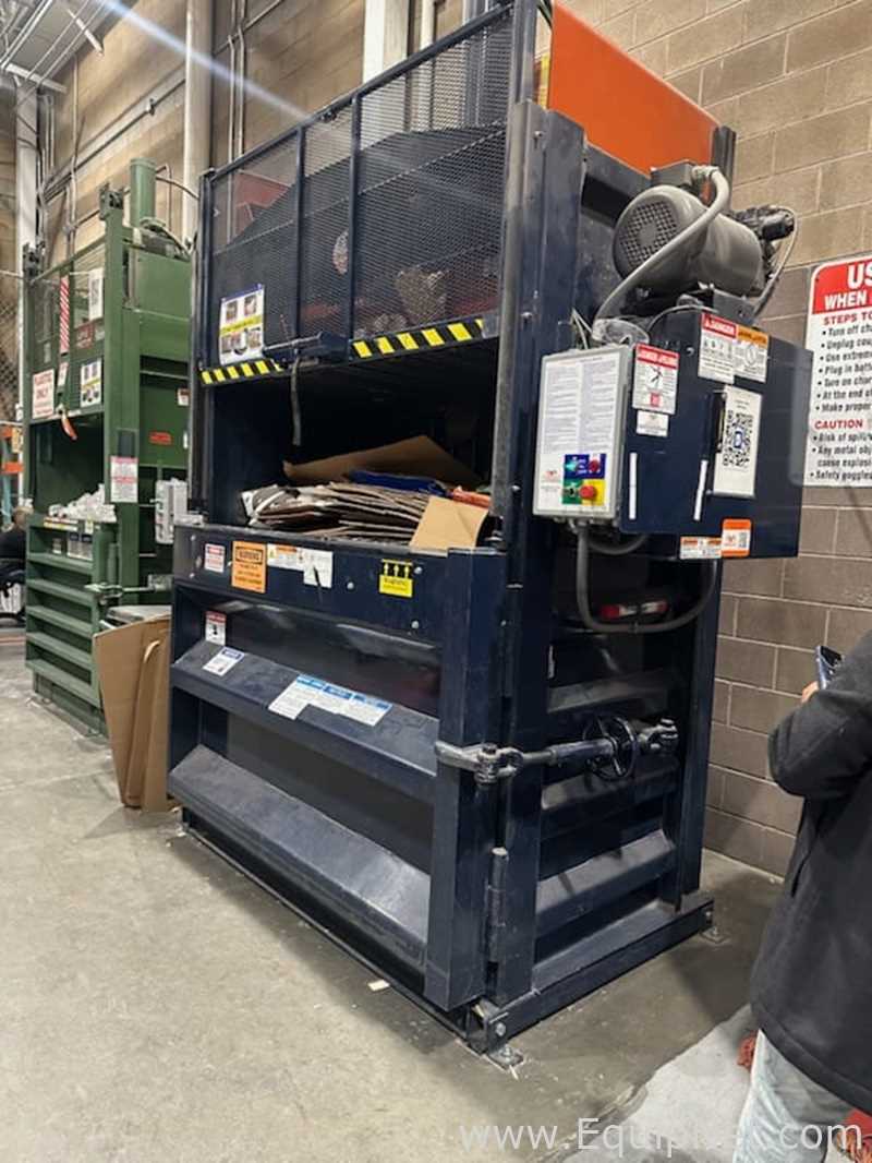 Enfardadeira J.V Manufacturing, Inc. VB-72-X-DC